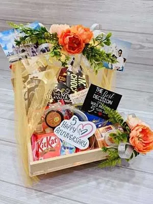anniversary hampers