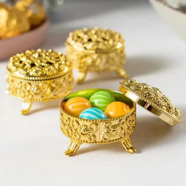 Round Trinket Candy Box with Lid Gold 2